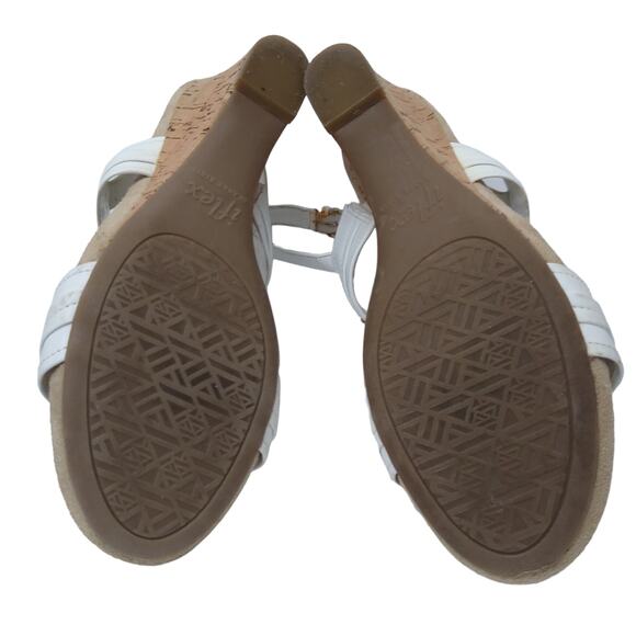 Anne Klein iflex White And Gold Wedge Sandals Size 7.5M - Picture 5 of 7